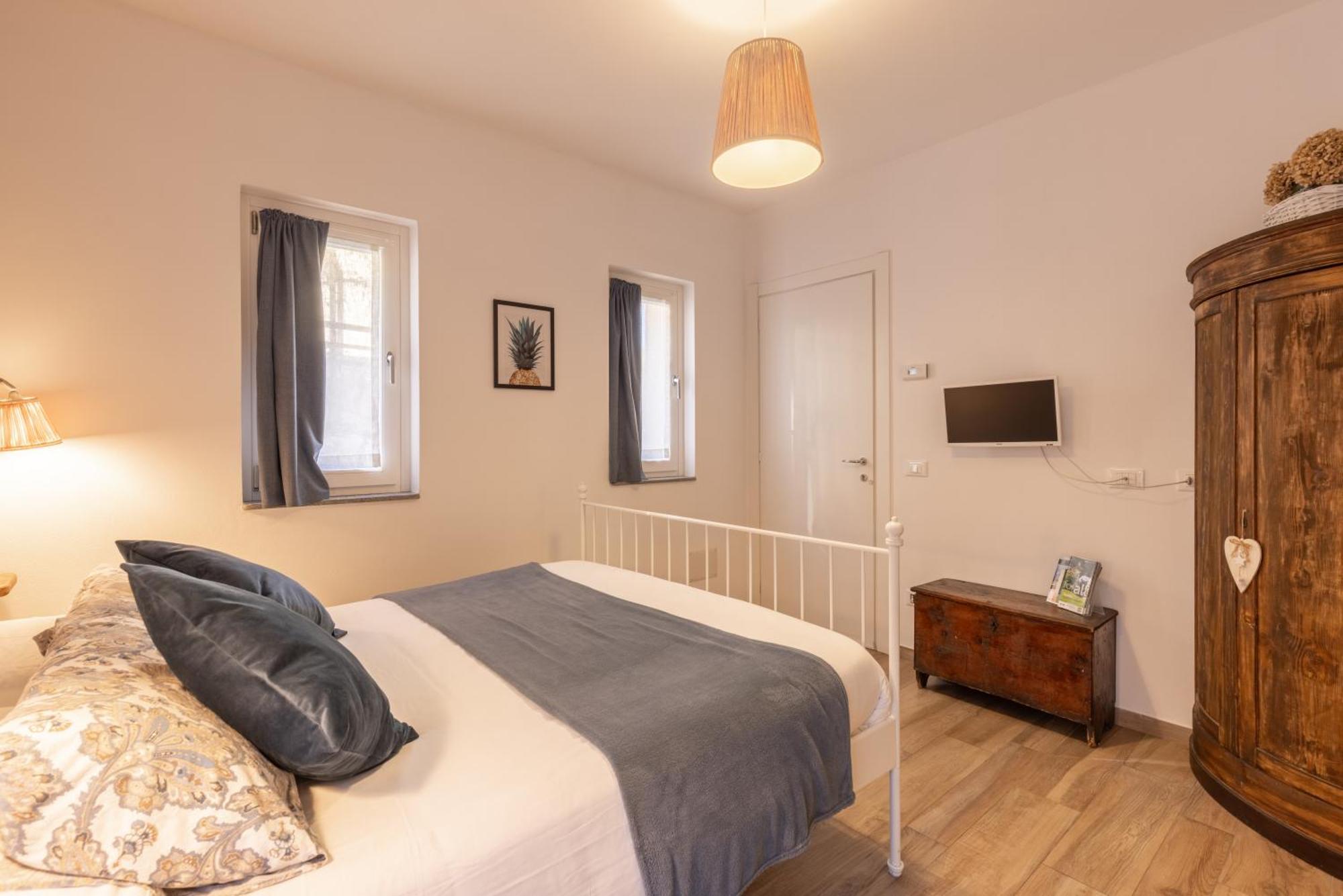 Il Riccio Di Ricciano Bed & Breakfast Casale Corte Cerro